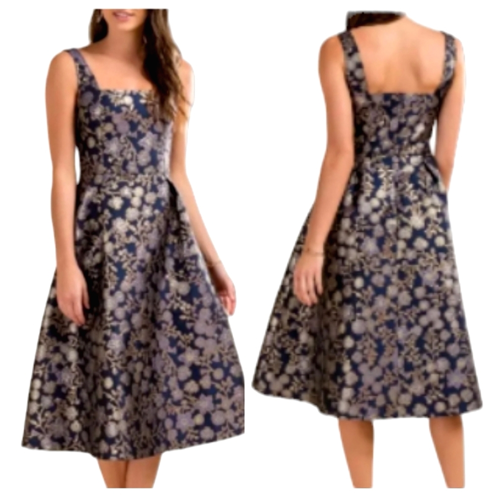 Nwot Francescas Floral Navy, Lavender,Gold Floral Sleeveless Midi Party Dress